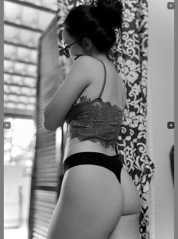 Full leaked Unasemplicefra page private onlyfans photo