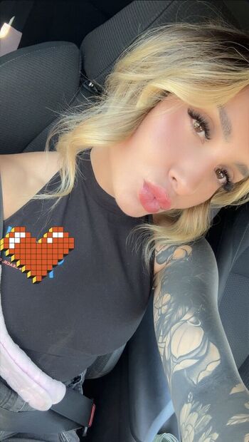 Full leaked Unbotheredbby private photo