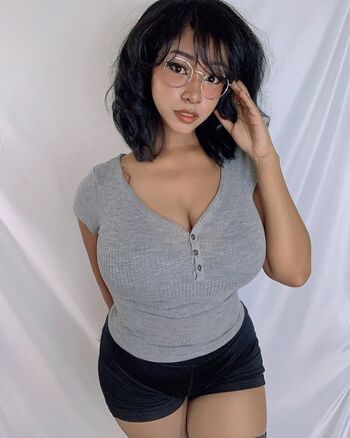 Full leaked Uniquesora private onlyfans photo