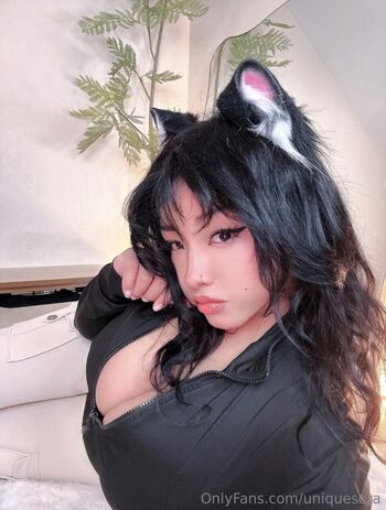 Full leaked Uniquesora private onlyfans photo