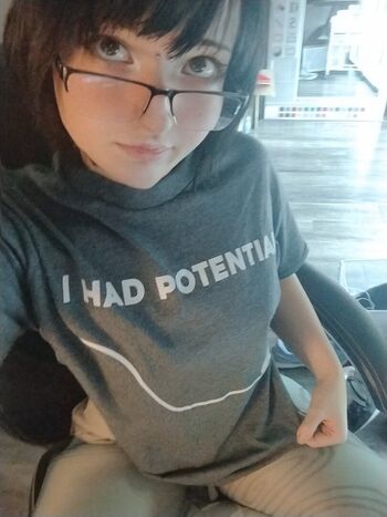 Full leaked Unkyndled private photo