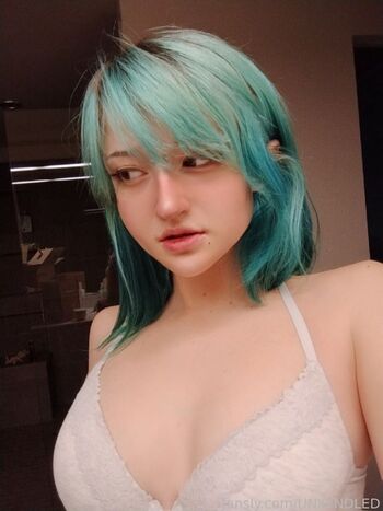 Full leaked Unkyndled private photo