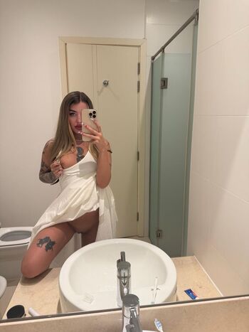 Full leaked Unseen b private photo