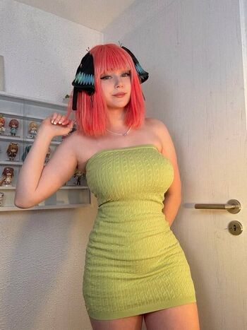 Full leaked Upminaa  page private onlyfans photo