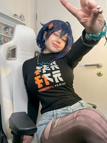 Full leaked Upminaa  page private onlyfans photo