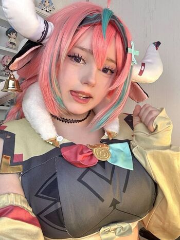 Full leaked Upminaa  page private onlyfans photo