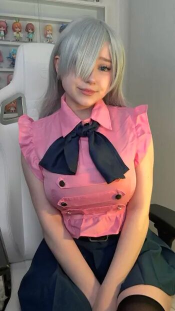 Full leaked Upminaa  page private onlyfans photo