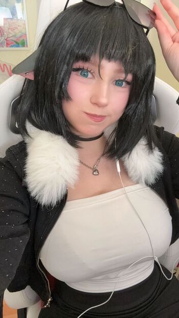 Full leaked Upminaa  page private photo