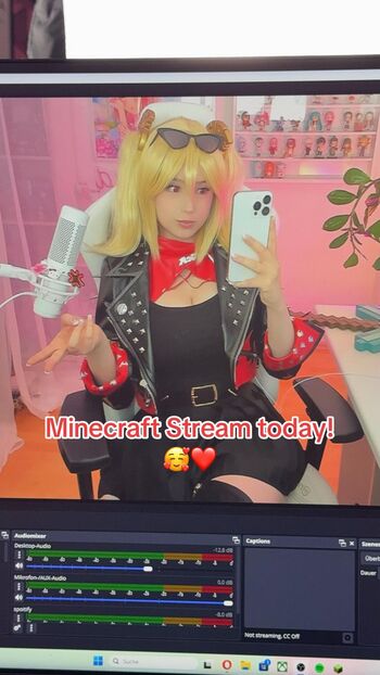 Full leaked Upminaa page private photo