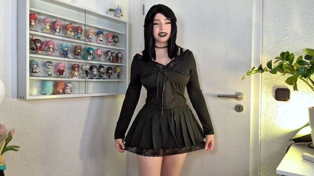 Full leaked Upminaa page private photo