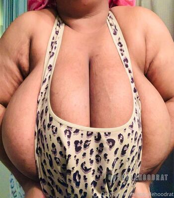 Full leaked Upscalehoodrat private photo