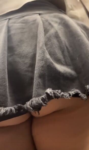 Full leaked Upskirt voyeur videos private photo