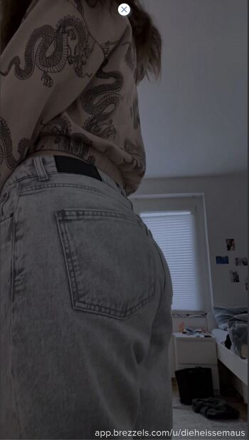 Full leaked Uptempo lea private photo