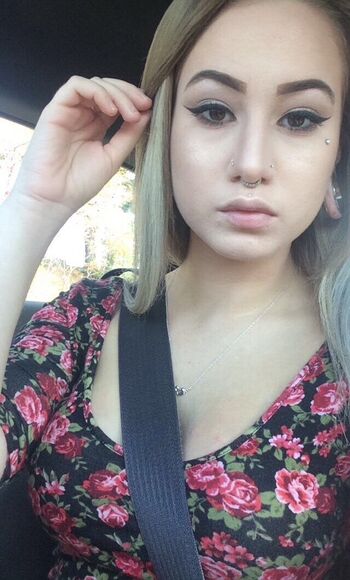 Full leaked Urberrylove private onlyfans photo