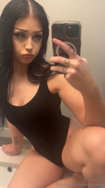 Full leaked Urfavjame private onlyfans photo
