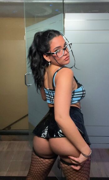 Full leaked Urfavlatiina private onlyfans photo