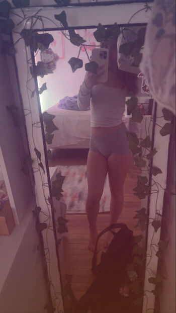 Full leaked Urfavvhoang private photo