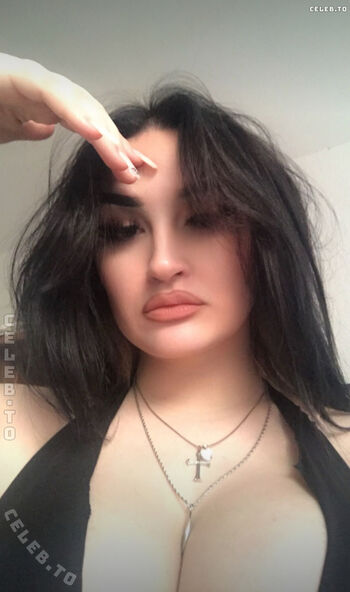 Full leaked Urluvv sarah private photo