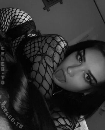 Full leaked Urluvv sarah private photo