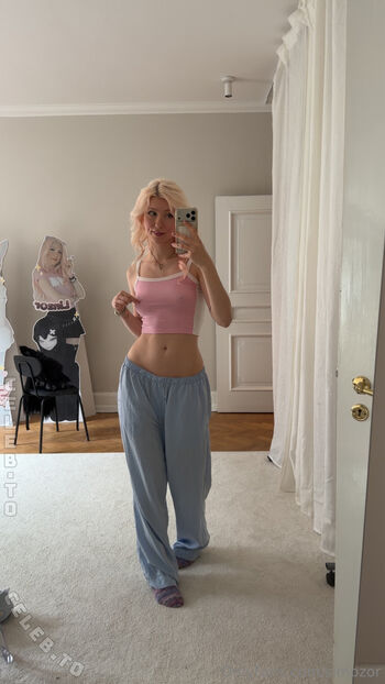 Full leaked Uwulinzor private photo