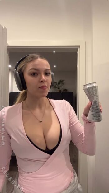 Full leaked V d s olivia private photo
