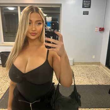 Full leaked V radzzz private photo