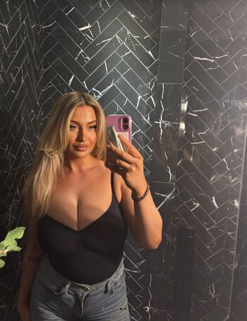 Full leaked V radzzz private photo