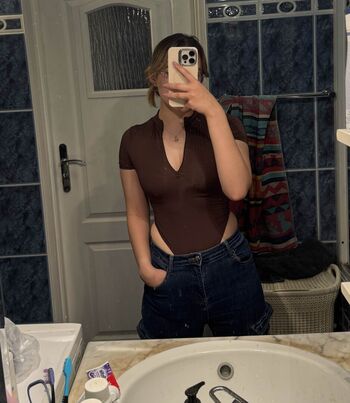Full leaked Db/v/ private photo