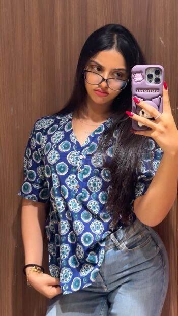 Full leaked Vashnnav page private onlyfans photo