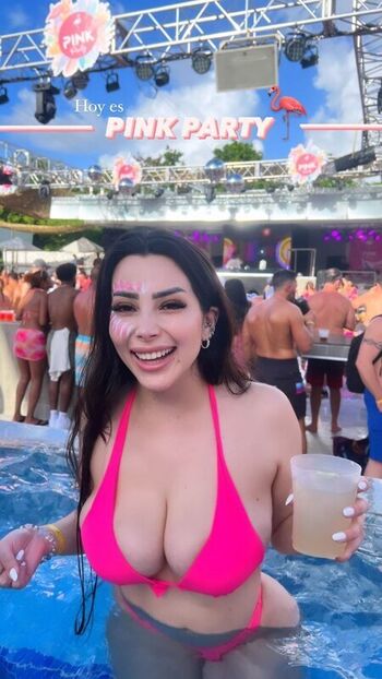 Full leaked Vaimonroe page private photo