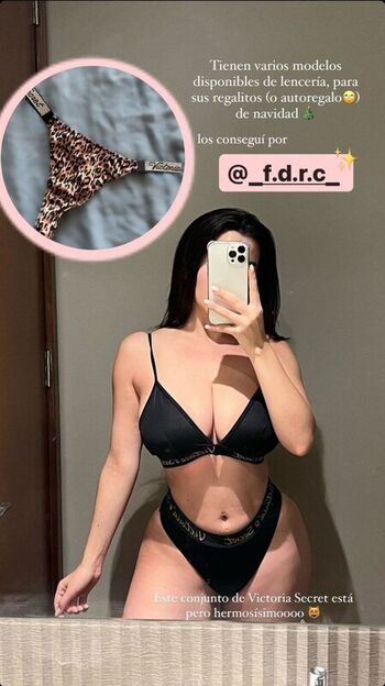 Full leaked Vaimonroe private photo