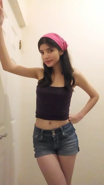 Full leaked Valecast private onlyfans photo