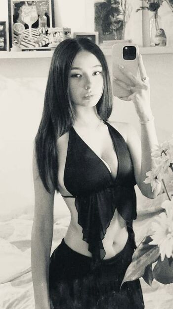 Full leaked Valenmurolo private photo