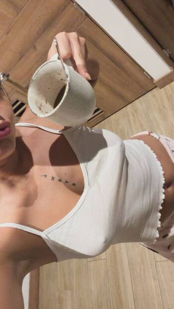 Full leaked Valentina benincore private onlyfans photo