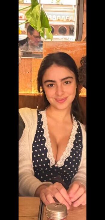 Full leaked Valentina buzzurro page private onlyfans photo