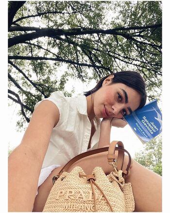 Full leaked Valentina buzzurro page private onlyfans photo