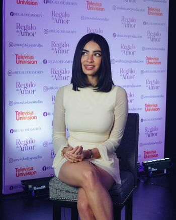 Full leaked Valentina buzzurro page private onlyfans photo