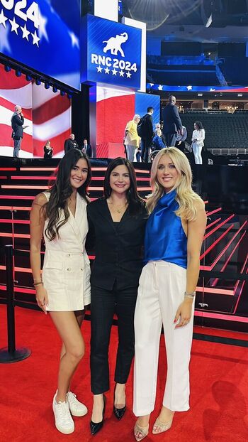 Full leaked Valentina gomez private onlyfans photo