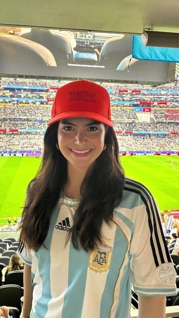 Full leaked Valentina gomez private photo