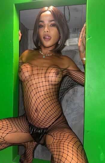 Full leaked Valentinaasia private photo