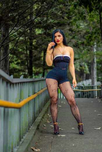 Full leaked Valentinagarz private onlyfans photo