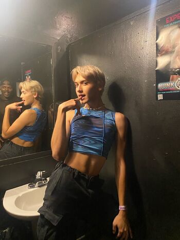 Full leaked Valentino aston private onlyfans photo