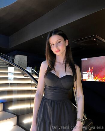 Full leaked Valeria cute private onlyfans photo