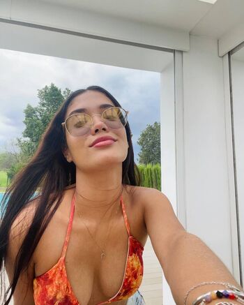 Full leaked Valeria emiliani private onlyfans photo