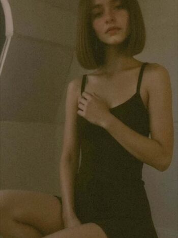 Full leaked Valeria flores private photo