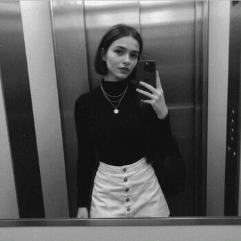 Full leaked Valeria flores private photo