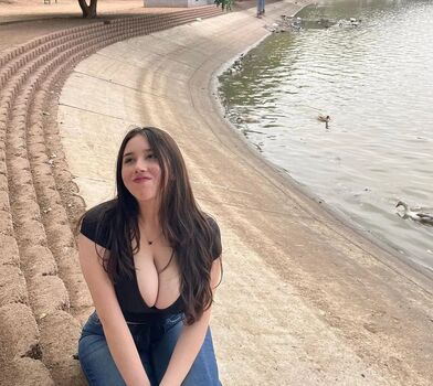 Full leaked Valeria private onlyfans photo