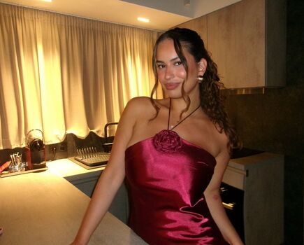 Full leaked Valeria private photo
