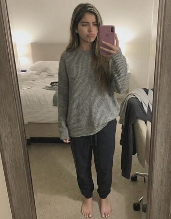 Full leaked Valerialipovetsky private onlyfans photo