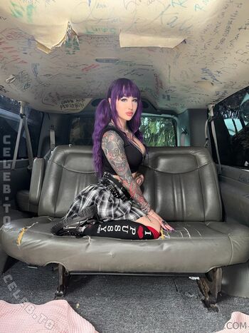 Valerica Steele